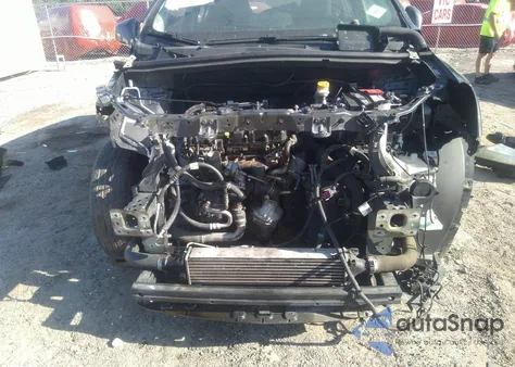 2016 Chevrolet Trax 1Ls z USA, uszkodzony, nr VIN 3GNCJKSB0GL140090